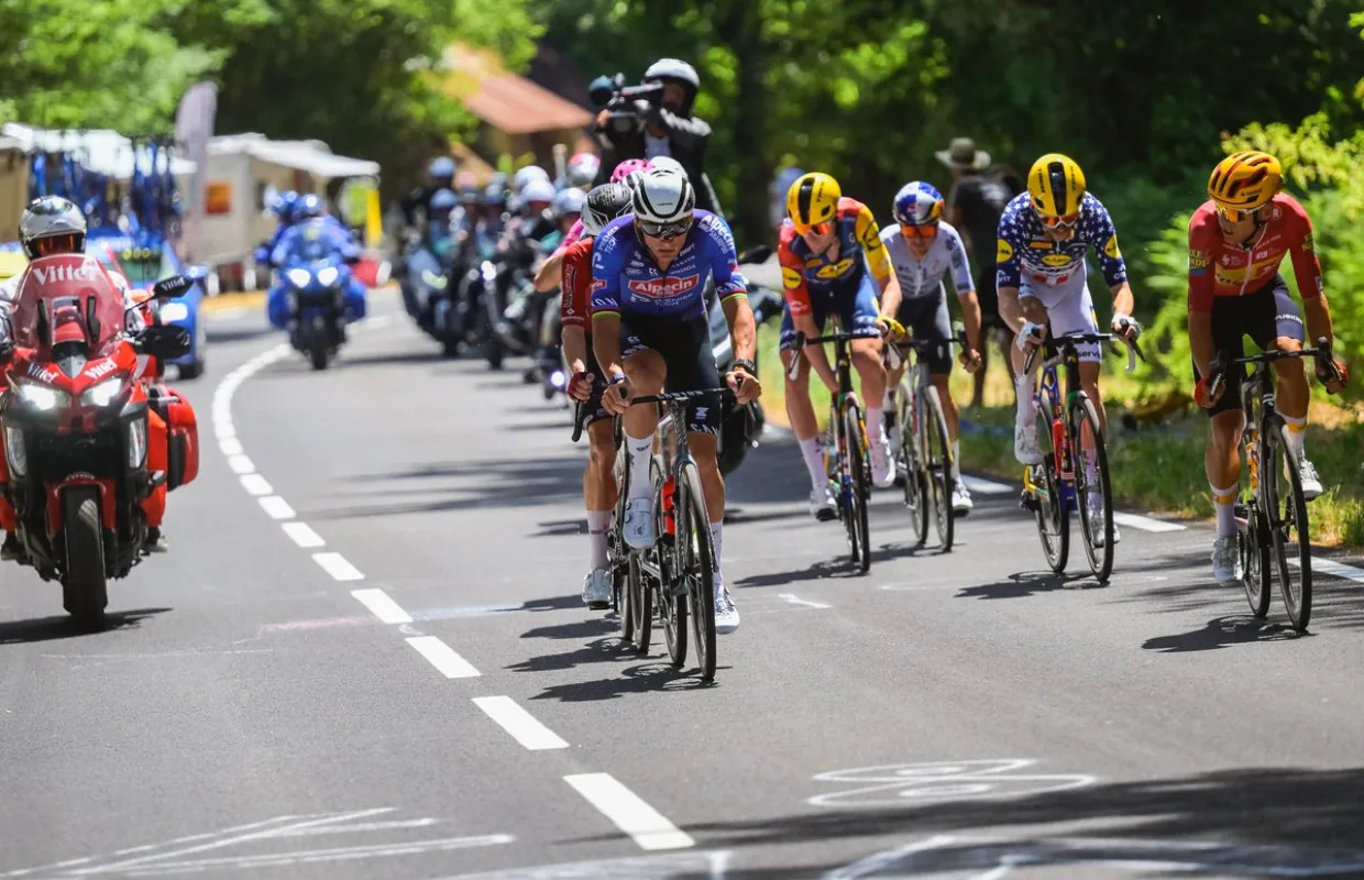 Tour de France 2026: stage 17 updates and a big day for the breakaway – live